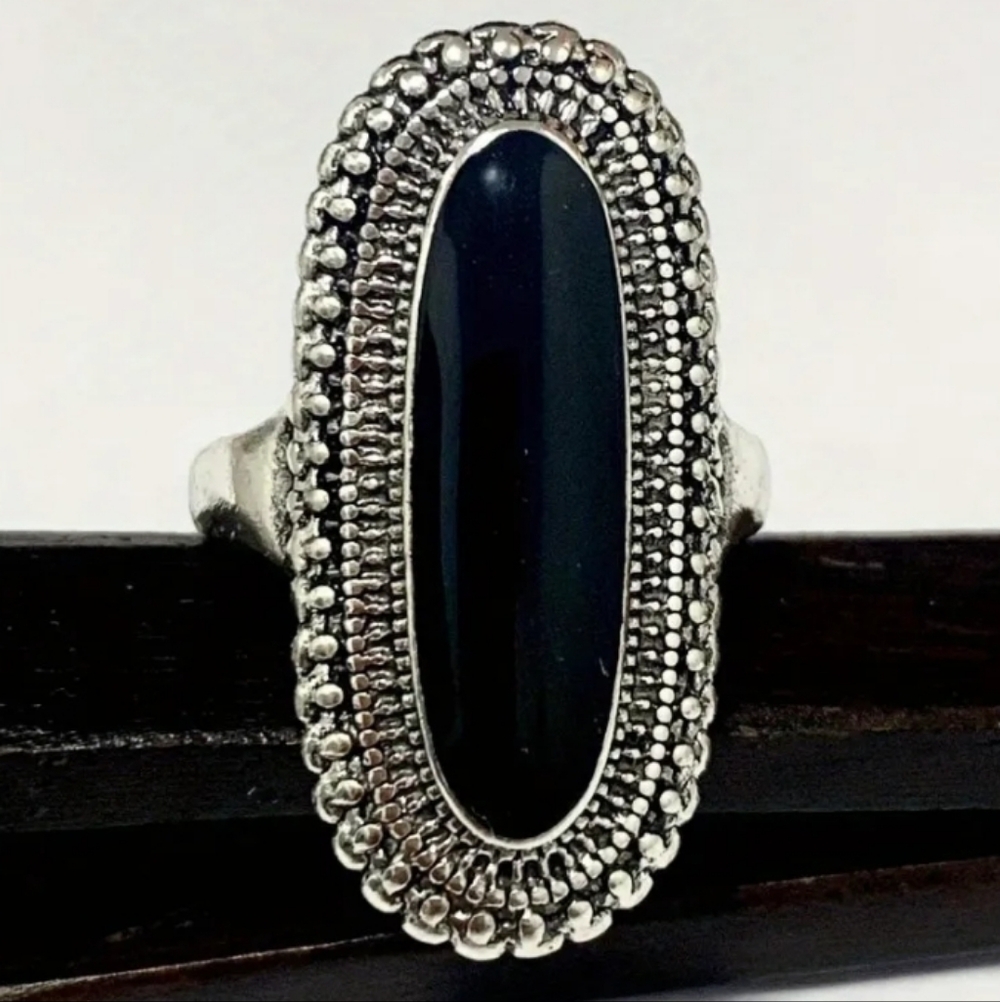 Black And Silvertone Statement Ring - image 4